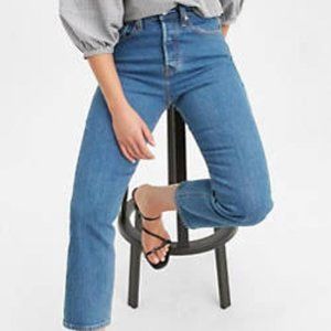 LEVIS Straight Jean Size 28